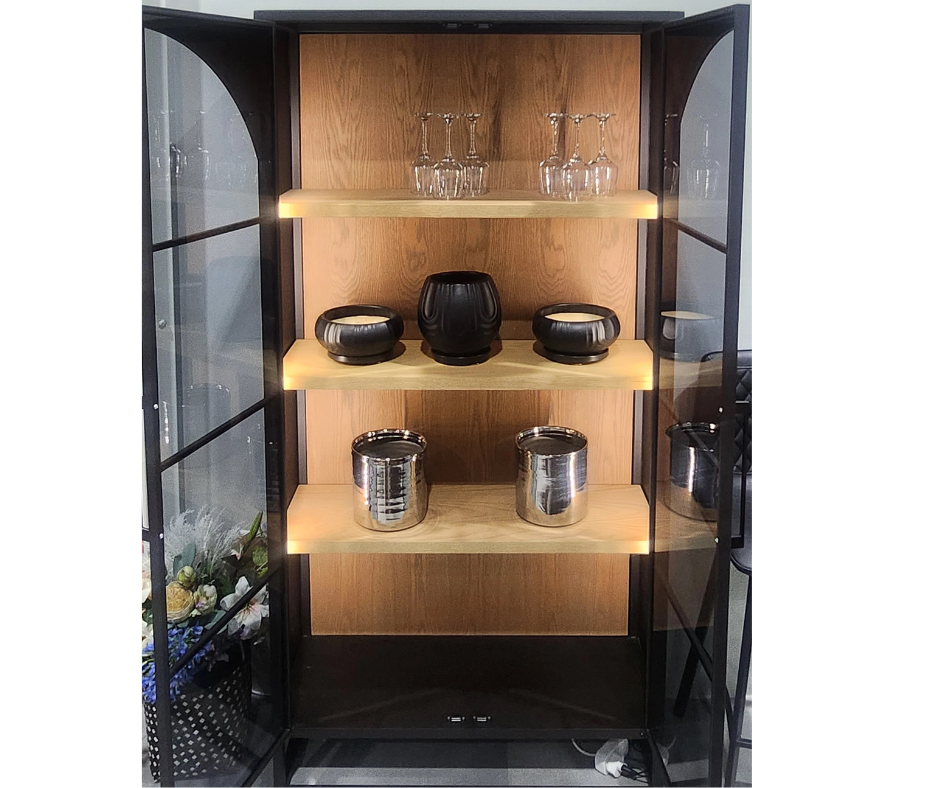 Arch display cabinet