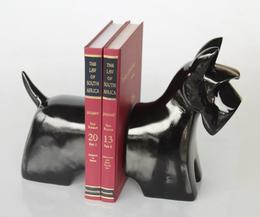 PAIR OF BLACK SCOTTY DOGS BOOK ENDS