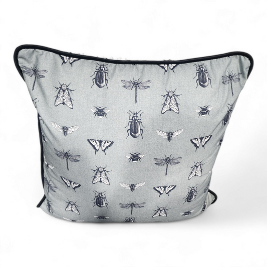 Insect scatter cushion