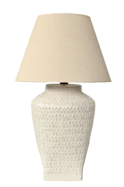 Basket weave lamp